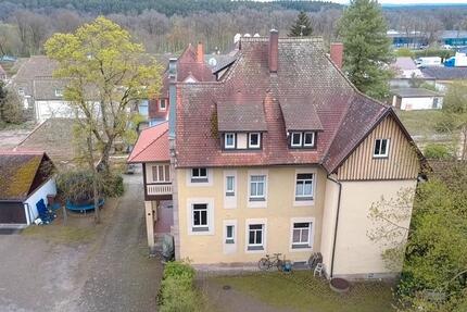Wohnung Georgensgmünd - 5 Zimmer, 130 m&sup2;, 280.000&euro; | Angebot:27079687