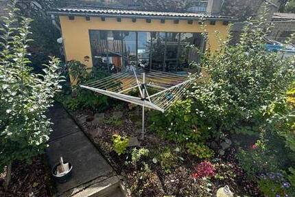 Hier tobt nicht nur das Leben, Ihre Kinder dürfen es auch. (M)Einfamilienhaus mit Garten-mit Blumen 7 zimmer