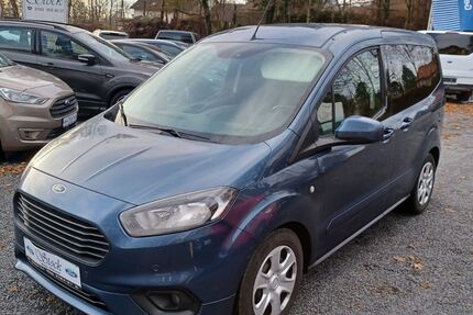 Ford Tourneo Courier 94.500 km 12.990 &euro; Wiesau 95676