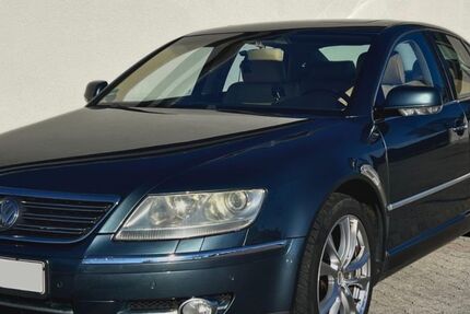 VW Phaeton 225.000 km 7.990 € Königsbrück bei Dresden 01936