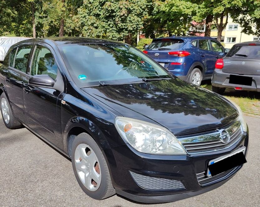 Opel Astra 153.865 km 2.480 € München 80935