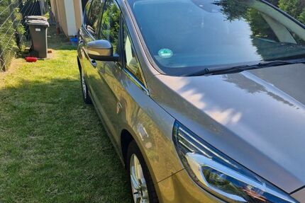 Ford S-Max 103.287 km 17.250 &euro; Zwickau 08066