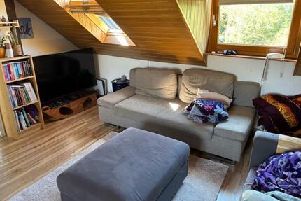 Lichtdurchflutete Dachgeschoßwohnung