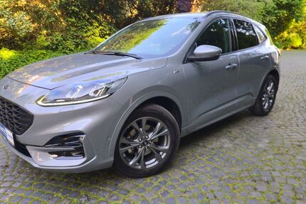 Ford Kuga 65.900 km 23.490 &euro; Borgholzhausen 33829