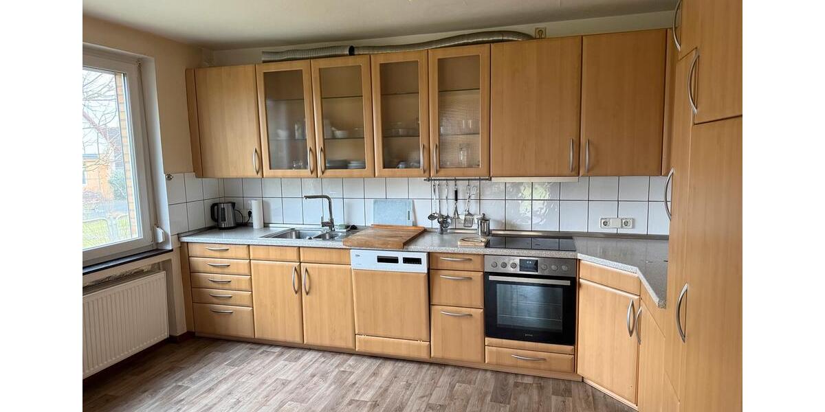 Einfamilienhaus Uslar - 10 Zimmer, 267 m&sup2;, 325.000&euro; | Angebot:26102450