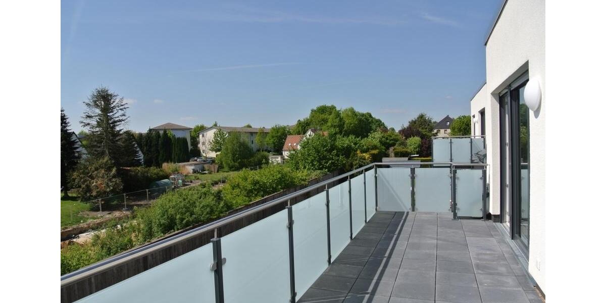 Dachgeschoßwohnung Bielefeld Jöllenbeck - 2 Zimmer, 61 m&sup2;, 695&euro; | Angebot:26252923