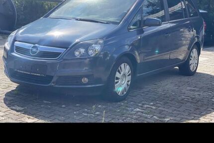 Opel Zafira 145.555 km 3.800 &euro; Senden 89250