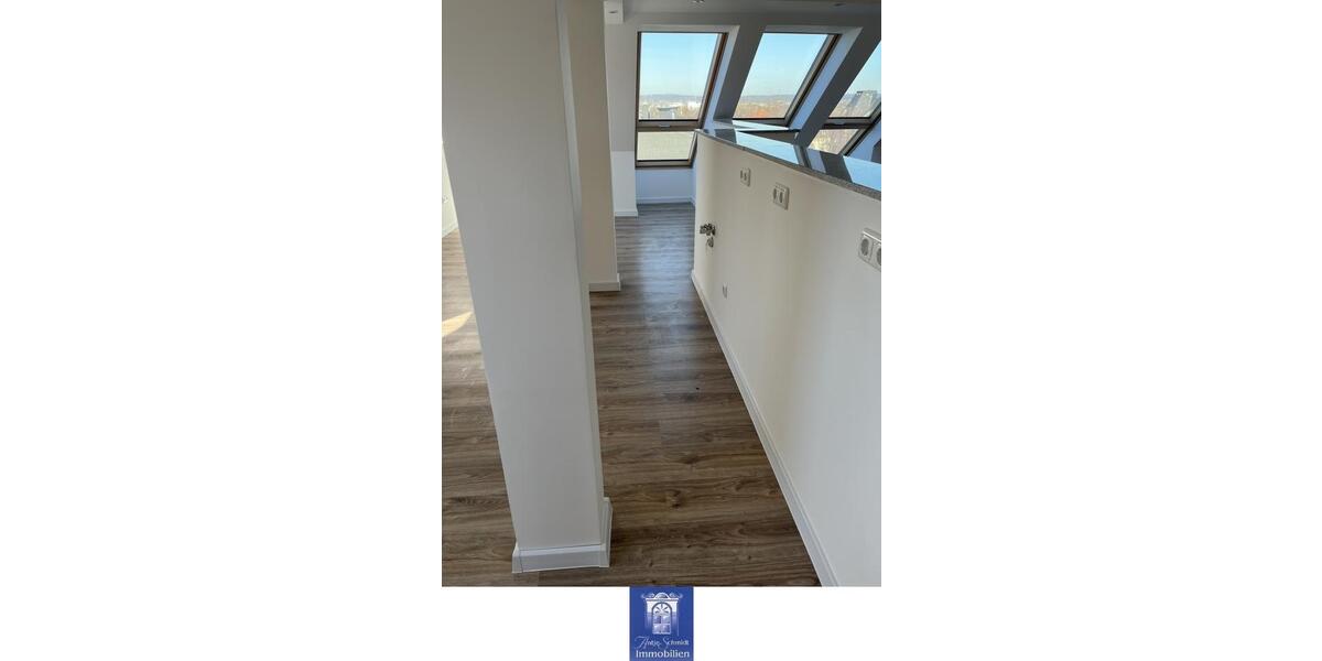 Dachgeschoßwohnung Dresden Cotta - 5 Zimmer, 120 m&sup2;, 1.500&euro; | Angebot:25422970