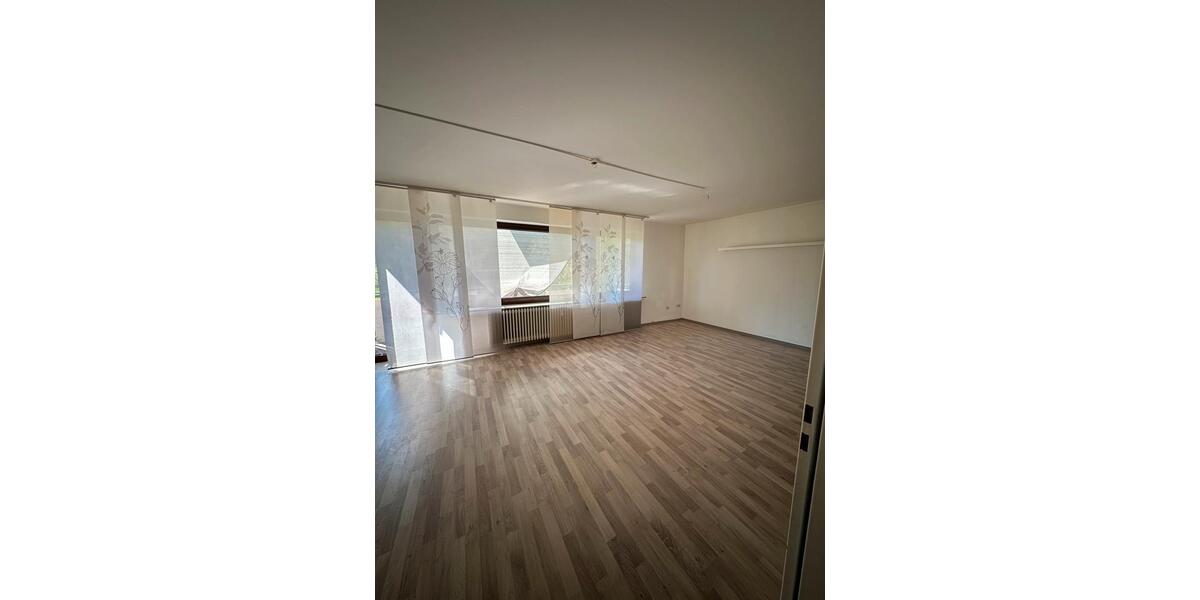 Hochparterre Schortens - 3 Zimmer, 71 m&sup2;, 450&euro; | Angebot:26403068