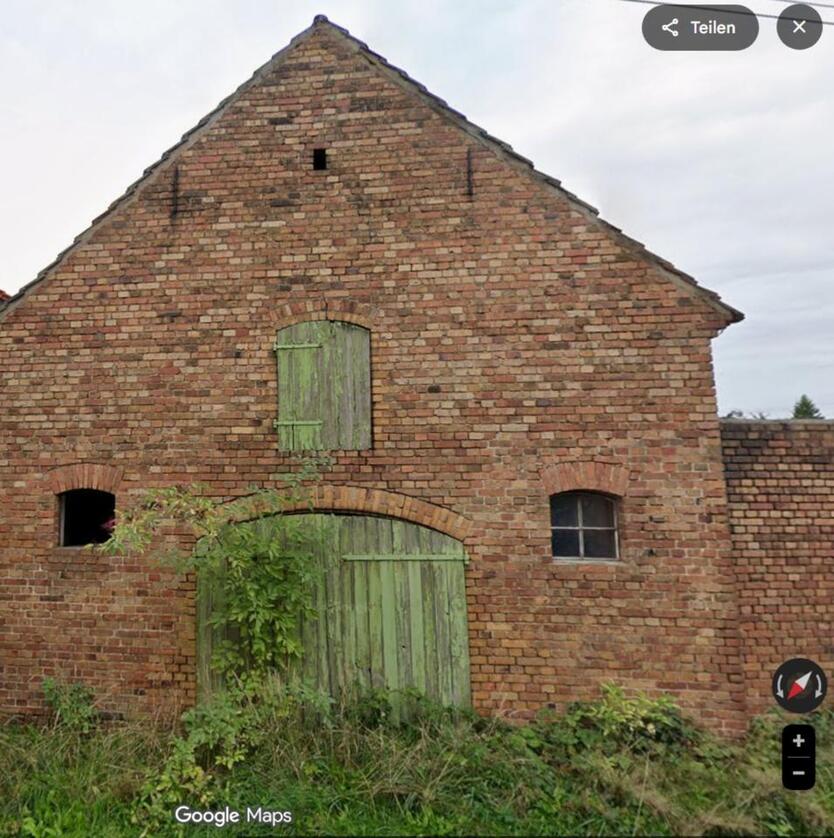 ca 7000qm Grundstück mit ehem. Stallgebäude in Allmosen zimmer