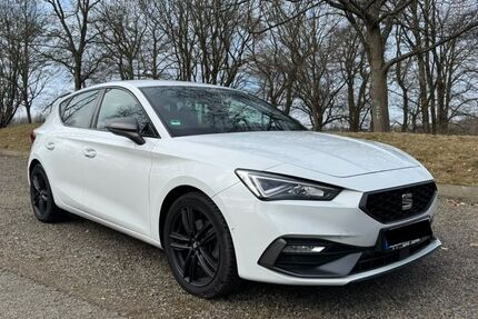 Seat Leon 109.655 km 18.900 &euro; Radevormwald 42477