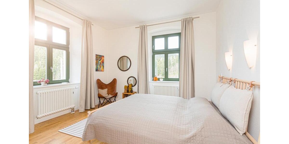 Einfamilienhaus Eibenstock - 15 Zimmer, 377 m&sup2;, 690.000&euro; | Angebot:26364242