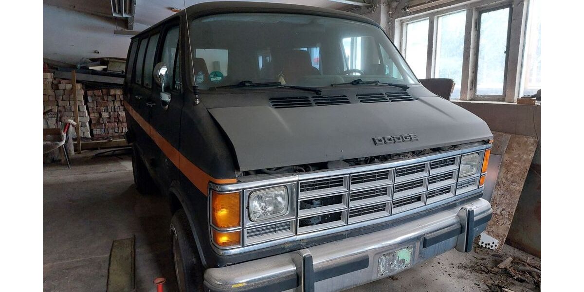 Dodge Andere 175.000 km 3.900 &euro; Rhinow 14728