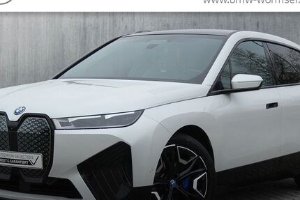 BMW iX 70.069 km 40.890 &euro; Erlangen 91058