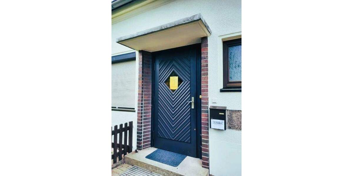 Gewerbeobjekt Meerane - 5 Zimmer, 110 m&sup2;, 595&euro; | Angebot:25770461