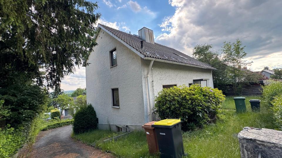 Einfamilienhaus Hof Christiansreuth - 6 Zimmer, 160 m&sup2;, 250.000&euro; | Angebot:27132106