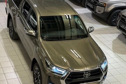 Toyota Hilux 30.624 km 44.595 &euro; Poing bei München 85586