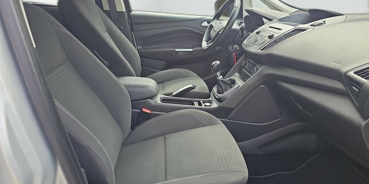 Ford C-Max Grand Business Edition 121.000 km 7.290 &euro; Schwalbach/Taunus 65824