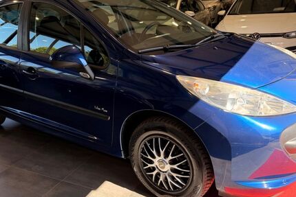 Peugeot 207 102.000 km 2.990 &euro; Ludwigshafen am Rhein 67059