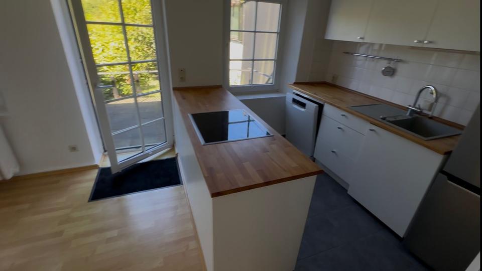 Einfamilienhaus Königswinter - 2.5 Zimmer, 70 m&sup2;, 1.150&euro; | Angebot:26677595