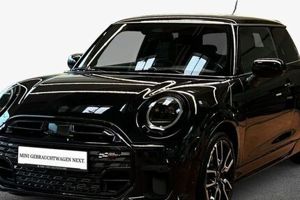 Mini John Cooper Works 16.465 km 31.670 &euro; Karlsruhe 76227