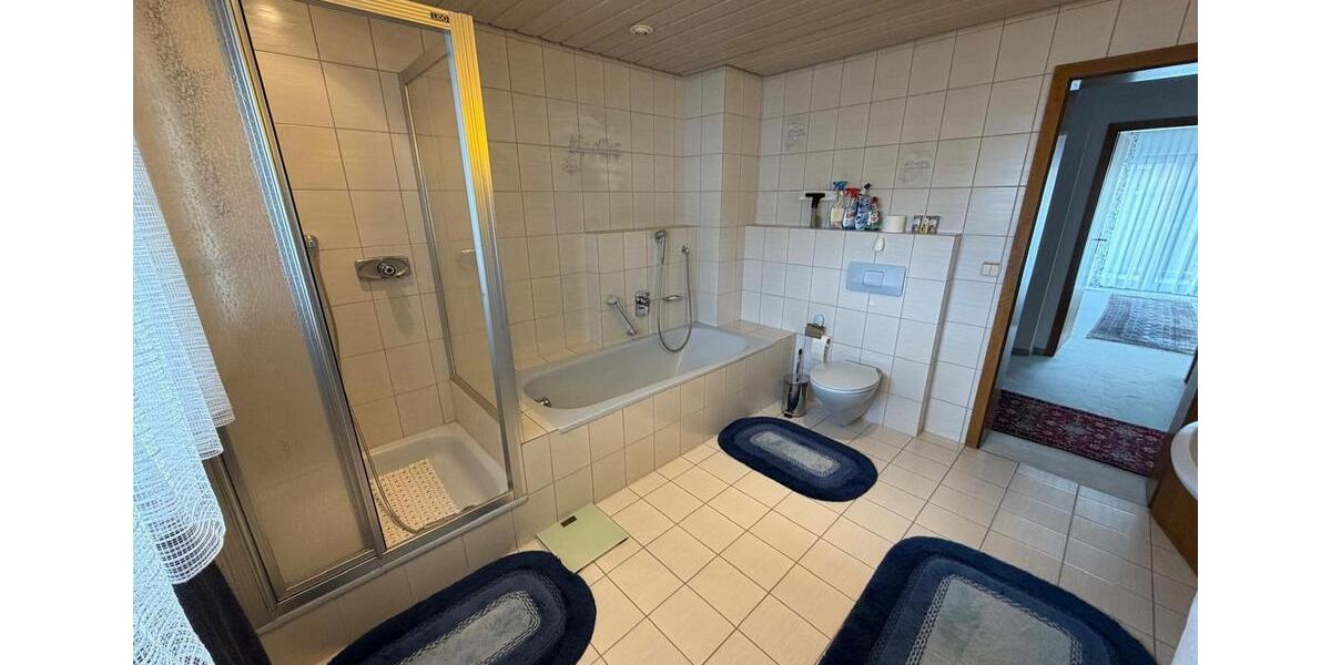 Doppelhaushälfte Sindelfingen Sindelfingen (Stadt) - 6 Zimmer, 240 m&sup2;, 2.650&euro; | Angebot:25975647