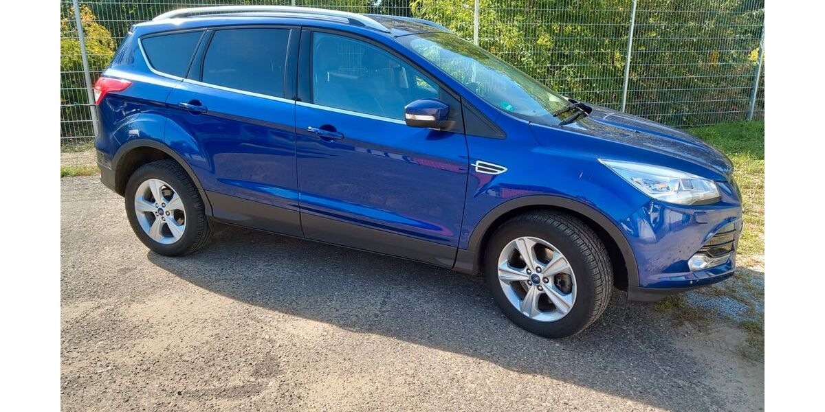 Ford Kuga 155.000 km 9.900 &euro; Cottbus 03046