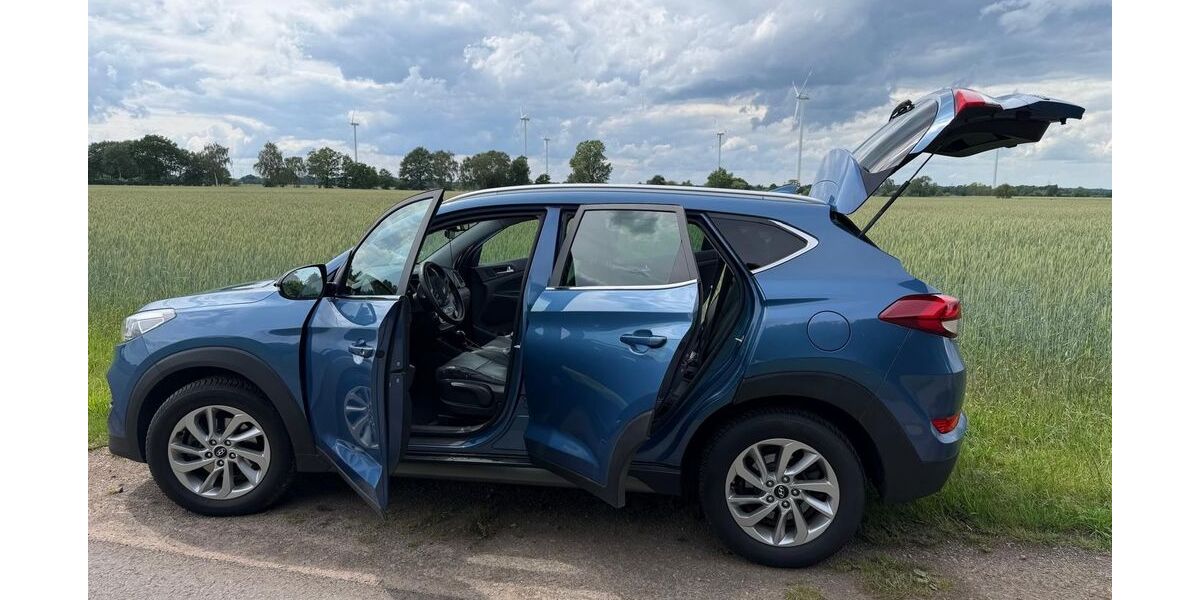 Hyundai TUCSON 111.200 km 14.449 &euro; Delmenhorst 27751