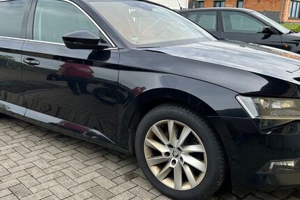 Skoda Superb 209.823 km 11.490 € Birstein 63633
