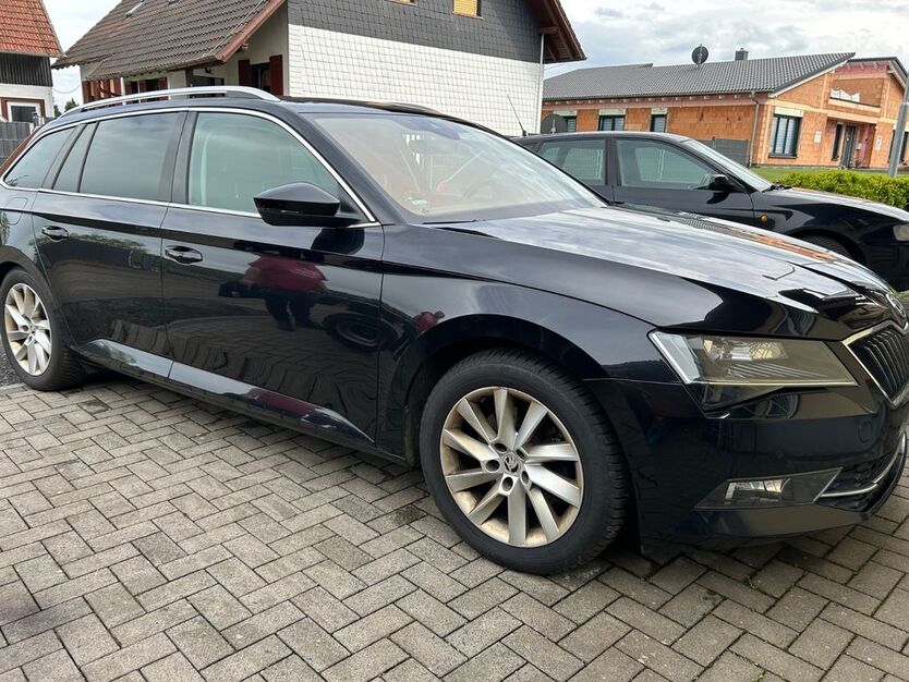 Skoda Superb 209.823 km 11.490 € Birstein 63633