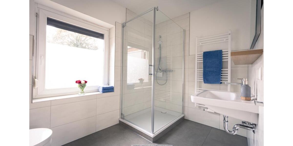 Voll ausgestattete Wohnung - Gehdistanz zum Marine-Hauptquartier 2.5 zimmer