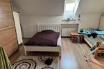 Dachgeschoßwohnung Wenzenbach - 3 Zimmer, 90 m&sup2;, 900&euro; | Angebot:26030586