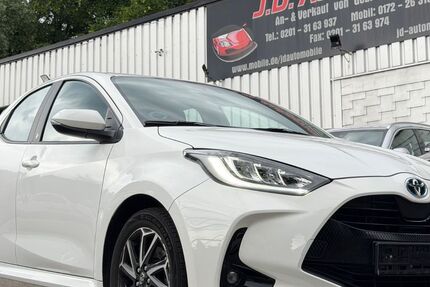 Toyota Yaris 65.000 km 15.999 &euro; Essen 45139