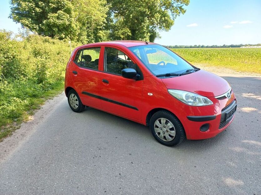 i10