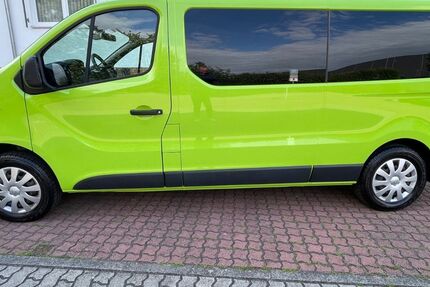 Opel Vivaro 122.086 km 17.990 &euro; Schönebeck/Elbe 39218