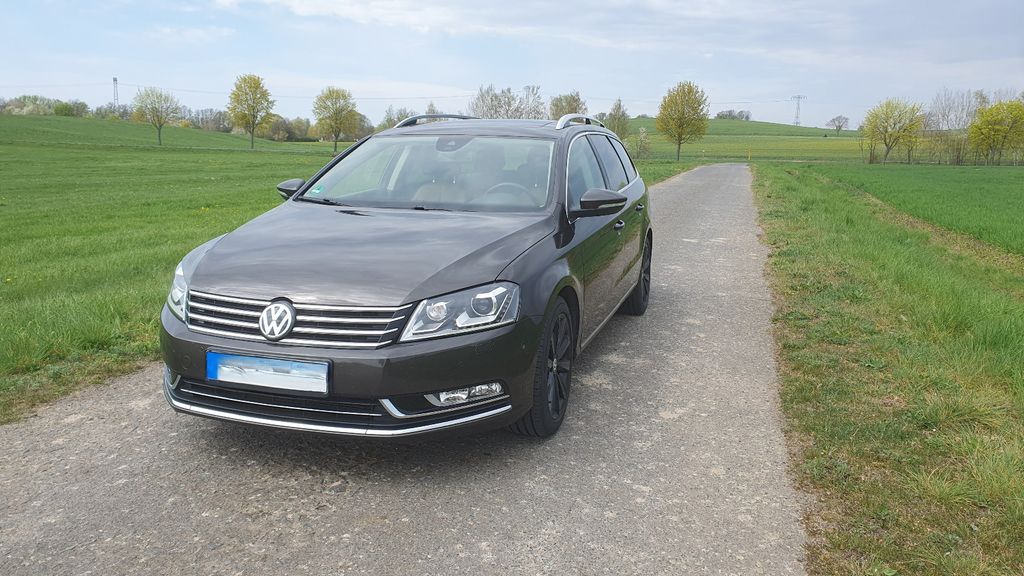VW Passat Variant 160.000 km 11.995 &euro; Ebersbach 01561