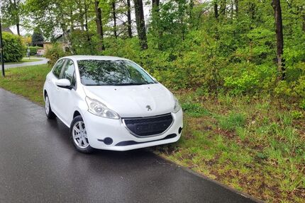 Peugeot 208 140.000 km 4.900 &euro; Munster 29633