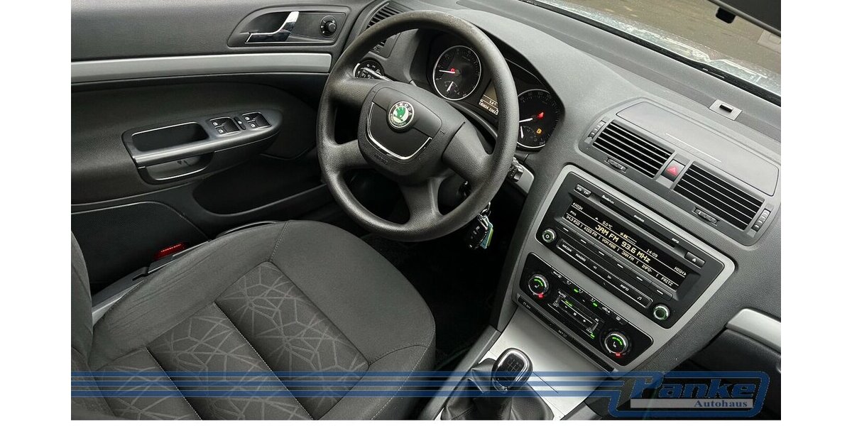 Skoda Octavia 1.2 TSI Family*SHZ*PDC*Aux*Tempo*RadioCD 145.024 km 5.480 &euro; Berlin 13187