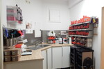 Voll ausgestatteter Friseursalon, kernsaniert 2019, klimatisiert, ablösefrei, sofort startklar! - Gewerbeobjekt Freilassing Freilassing | Angebot:23021567