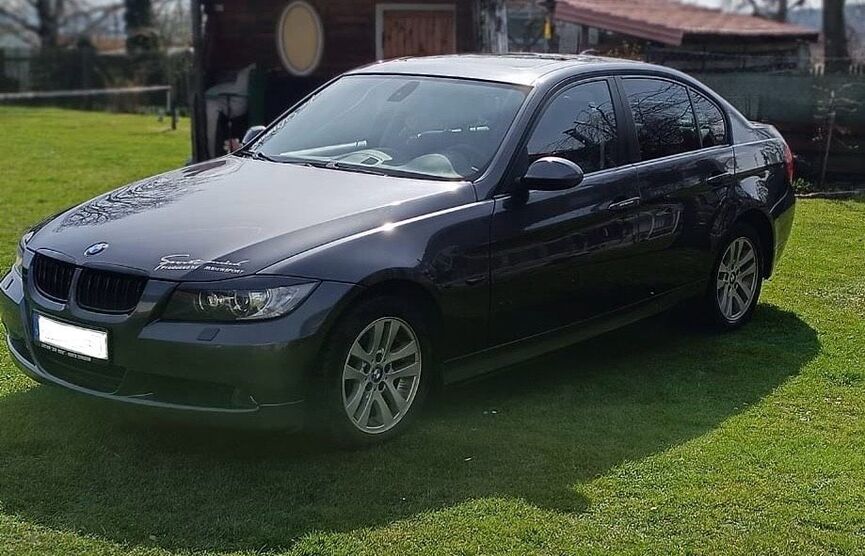 320