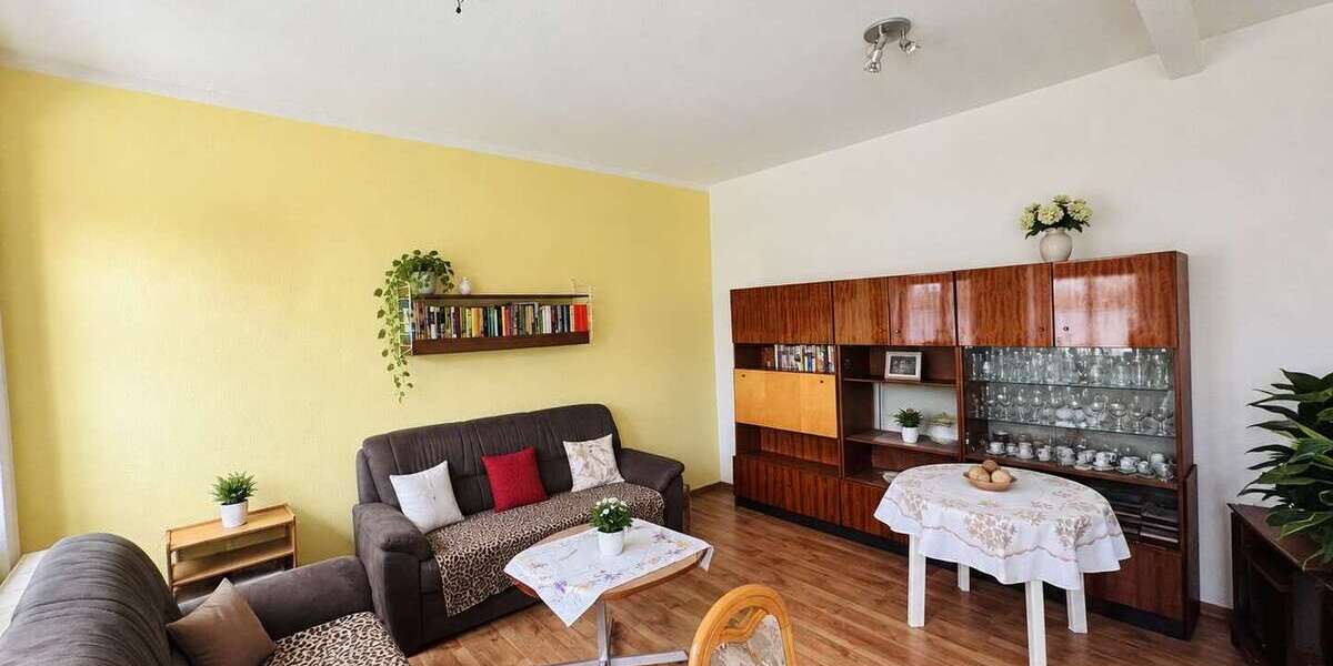 Etagenwohnung Görlitz Klingewalde - 3 Zimmer, 85 m&sup2;, 79.000&euro; | Angebot:27445235