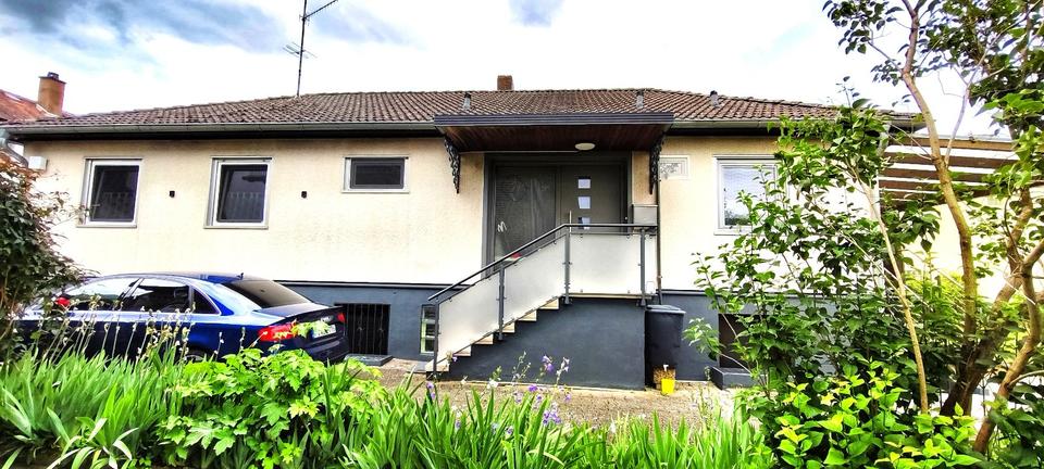 Bungalow Friedberg (Hessen) - 6 Zimmer, 147 m&sup2;, 575.000&euro; | Angebot:25350510