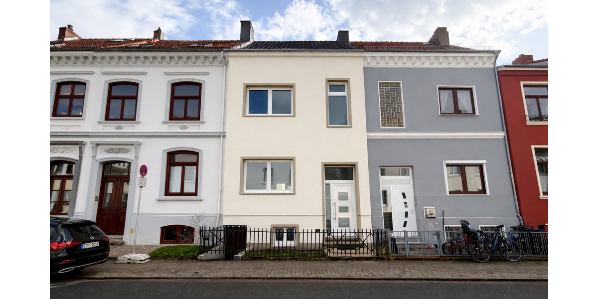 Einfamilienhaus Bremen Neustadt - 6 Zimmer, 134 m&sup2;, 1.700&euro; | Angebot:26035368