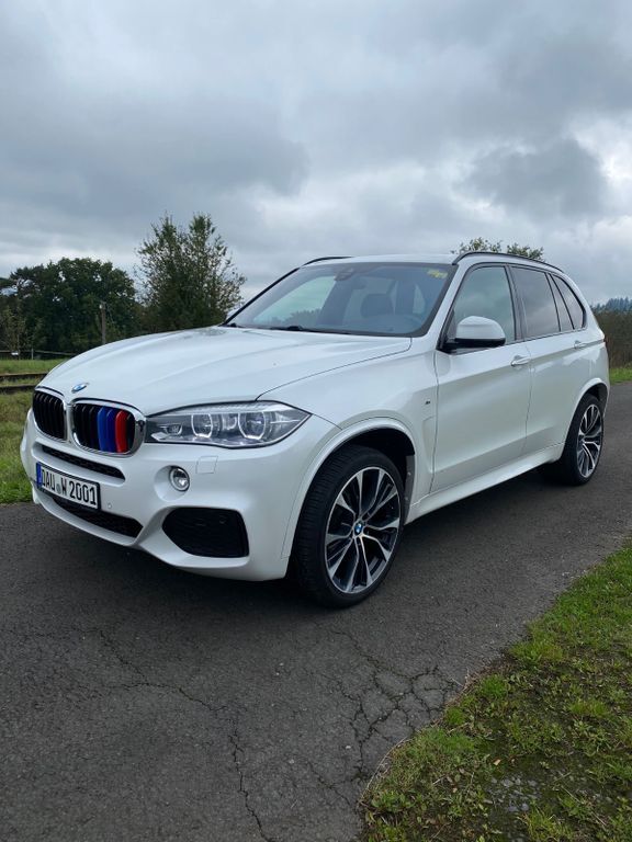 BMW X5 229.157 km 25.800 € Daun 54550
