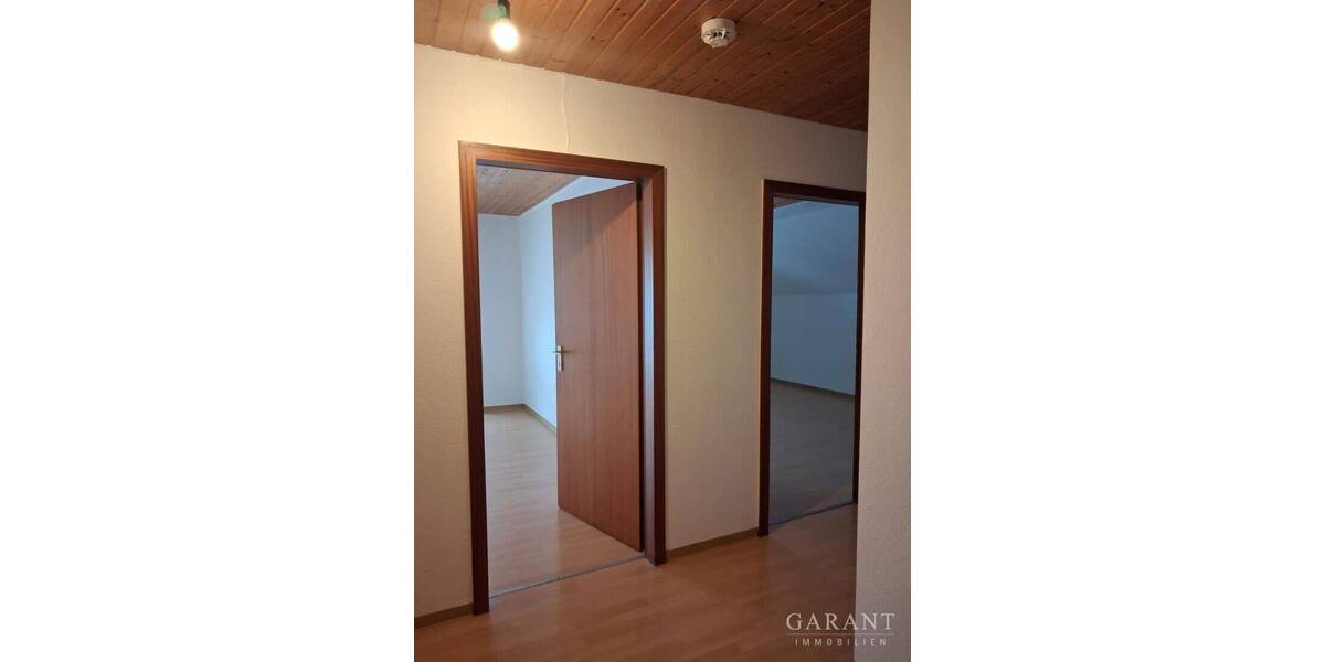 Etagenwohnung Pforzheim Südweststadt - 2 Zimmer, 57 m&sup2;, 650&euro; | Angebot:26674460