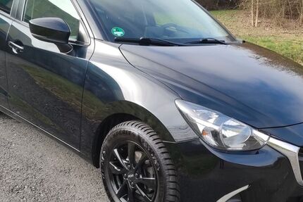 Mazda 2 67.000 km 12.600 &euro; Niedernhausen 65527