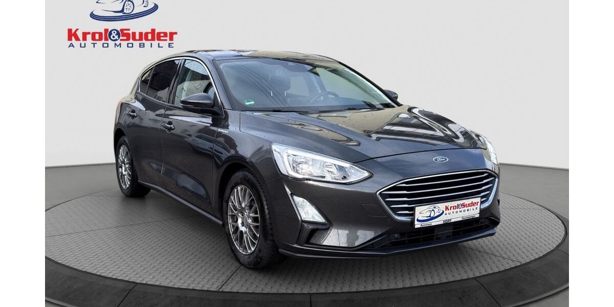 Ford Focus 30.000 km 14.800 &euro; Ludwigsburg 71636