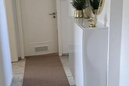 Haus Gummersbach - 3 Zimmer, 67 m&sup2;, 600&euro; | Angebot:25811172