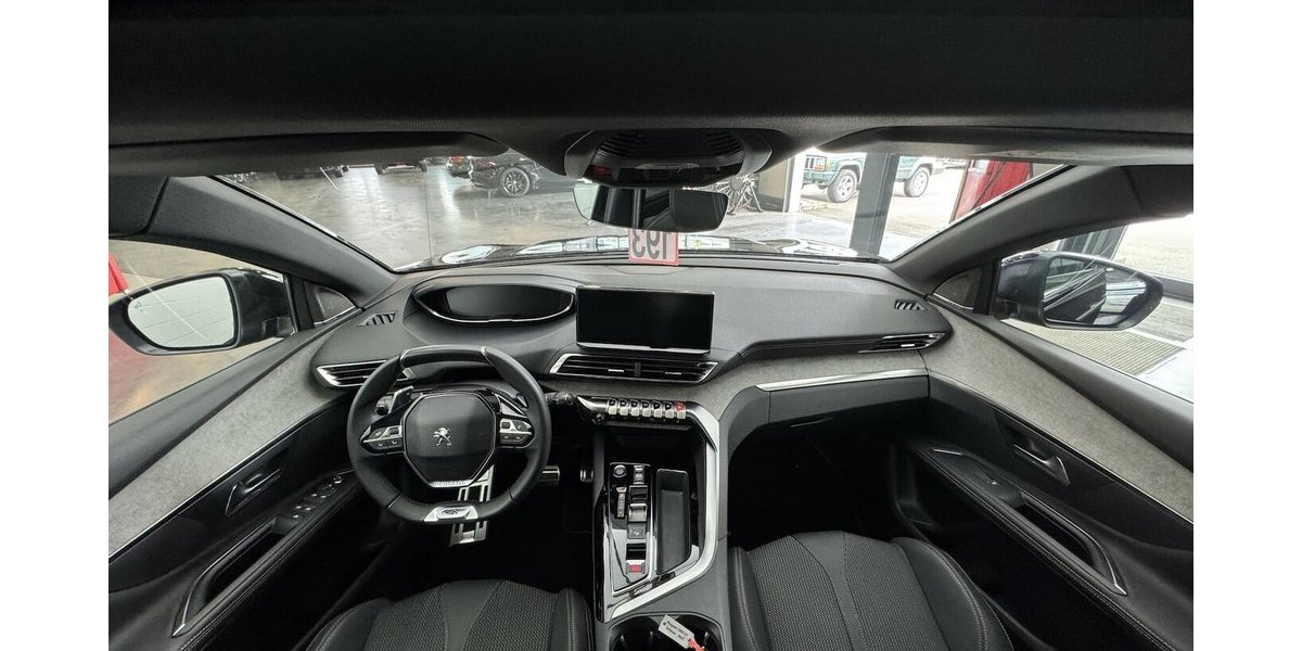 Peugeot 5008 GT 130 Puretech EAT8 FULL LED Panorama 17.300 km 26.620 &euro; Lich 35423