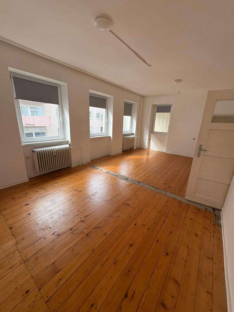 Wohnung zum Mieten in Stuttgart 420 € 26 m²